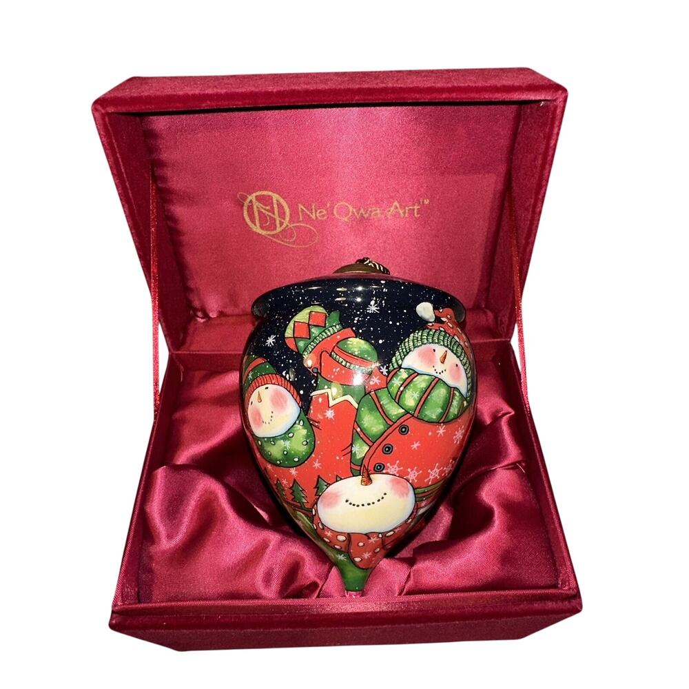 Ne' Qwa Art Hand Painted Boxed Ornament Susan Winglet Snowman Family 5" Red Blue
